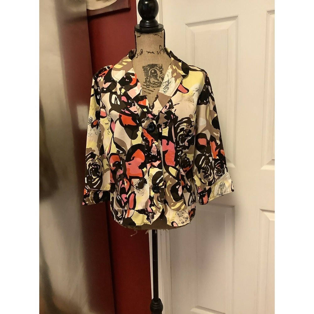 RQT lightweight floral jacket size large